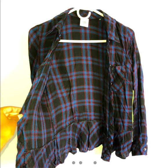 Cabi buttons down flannel long sleeve blouse. Size Xs . - Picture 3 of 4